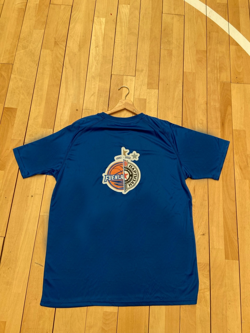 Camiseta azul Partizan de Fuenlabrada